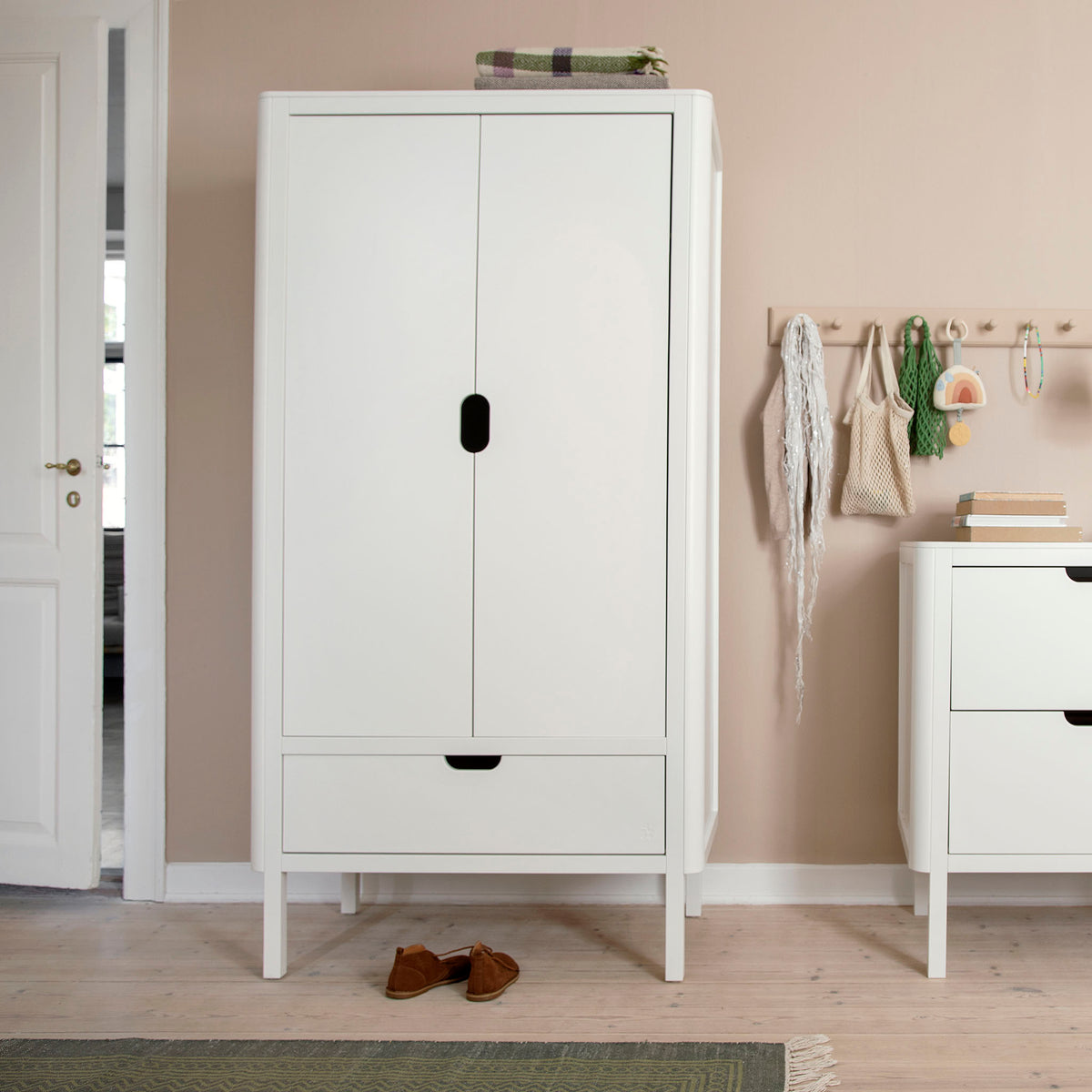 Sebra, Vaatekaappi Double Door, Classic White