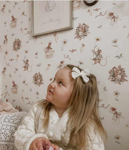 Mouse and Daisies White, Tapetti