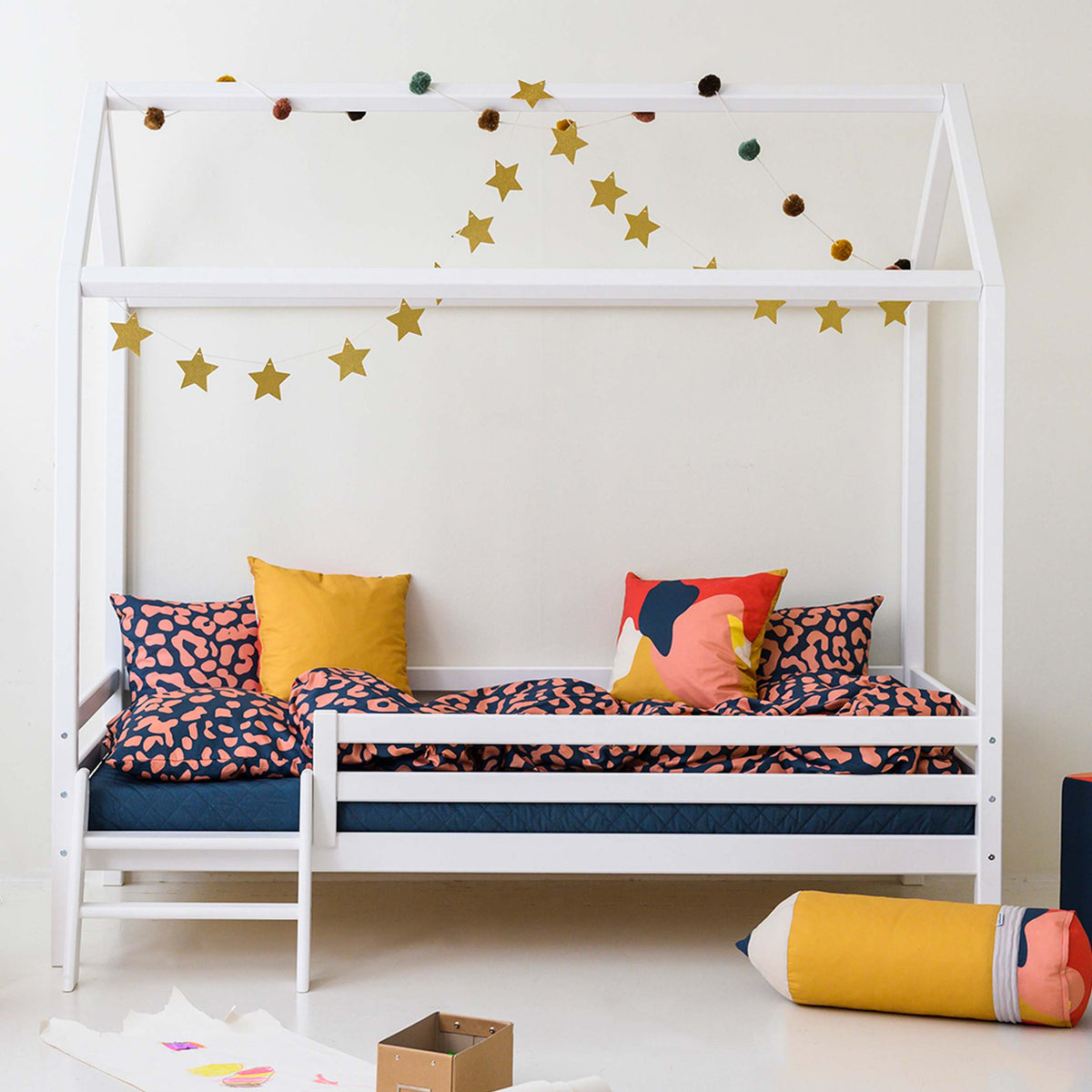 Hoppekids, ECO Dream, House bed 90x200 cm (Convertible), White