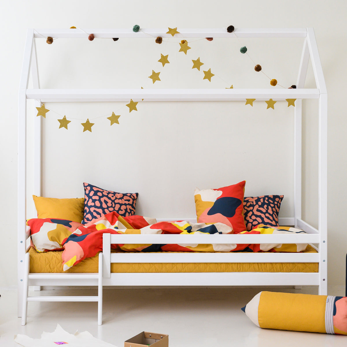 Hoppekids, ECO Dream, House bed 90x200 cm (Convertible), White