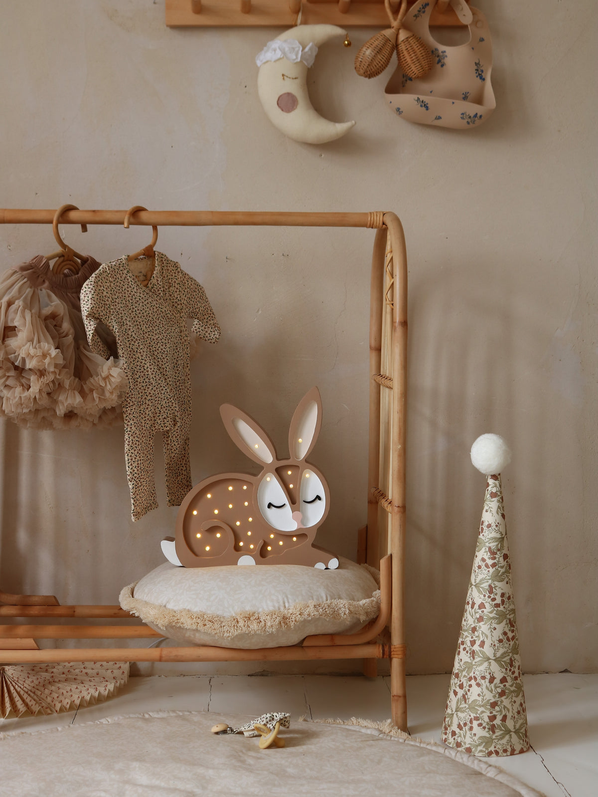 Little Lights, Yövalo, Bunny Chocolate