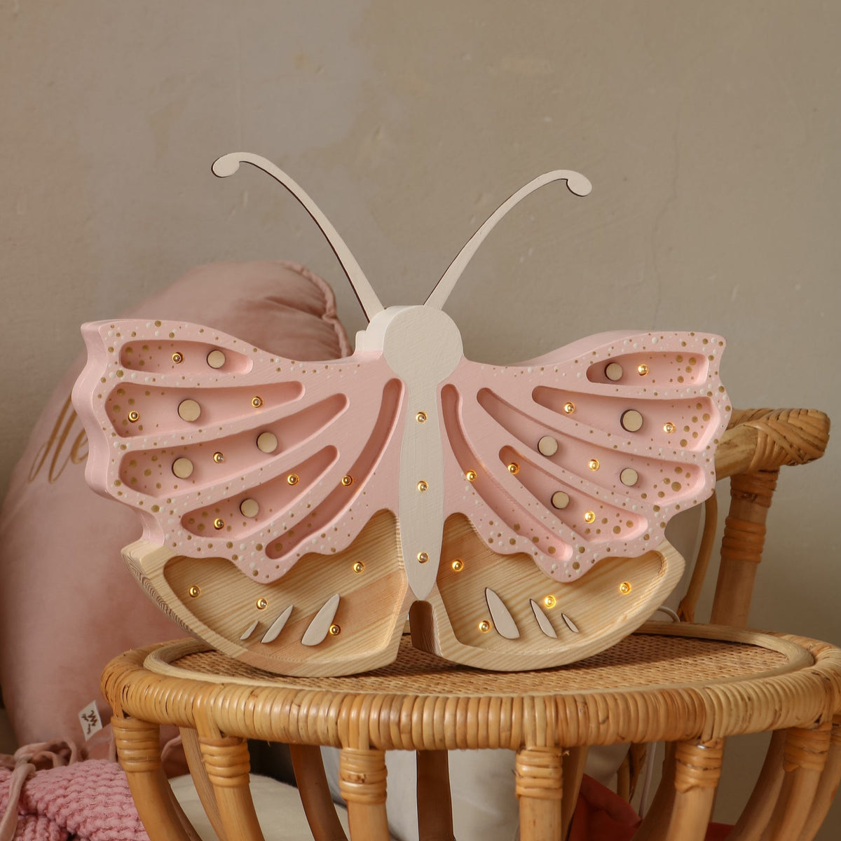 Little Lights Yövalo, Butterfly Strawberry Cream