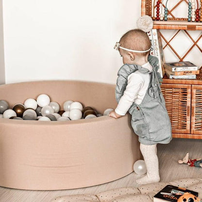 Sea of ​​Balls, Beige