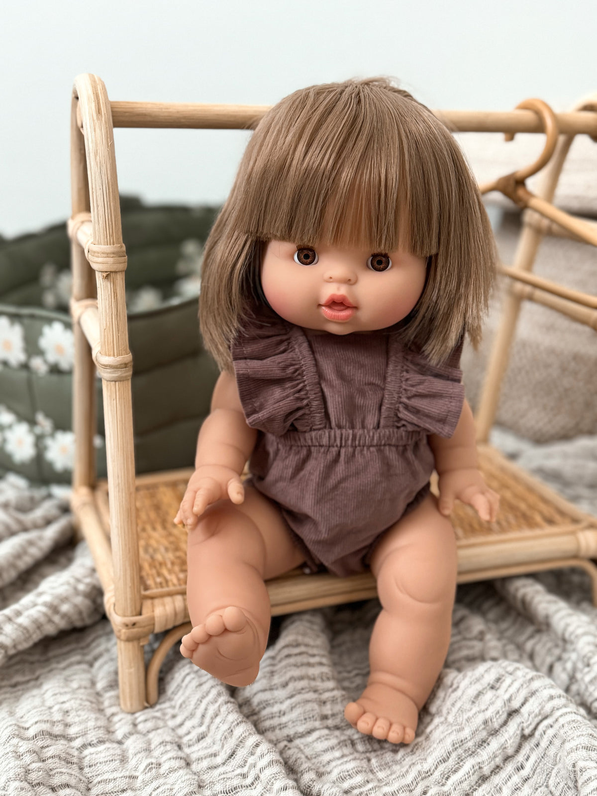 Minikane Nukke, Zoe, Eri asuja