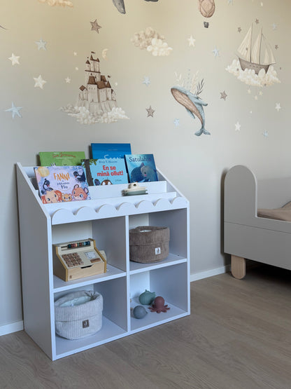 Book Nook, Montessori Bookshelf, Snow White