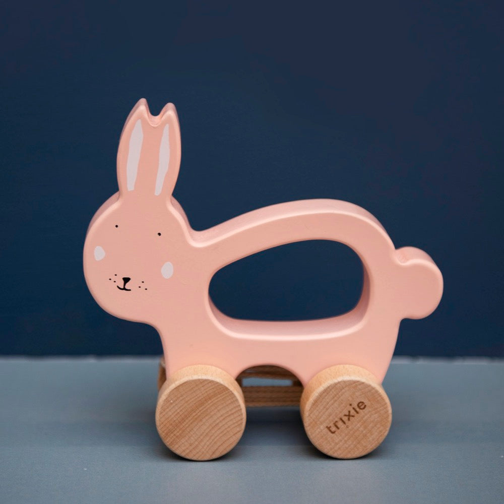 Trixie Baby Pull Toy, Mrs. Kanin