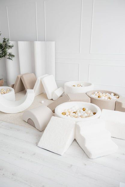 Leikkimoduuli + Pallomeri, Boucle White