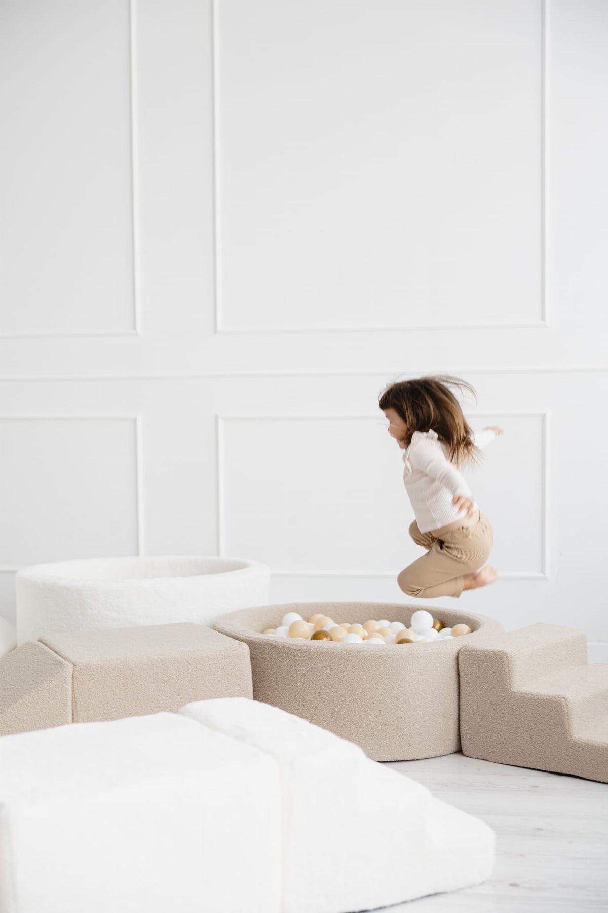 Monio, Pallomeri, Boucle Beige