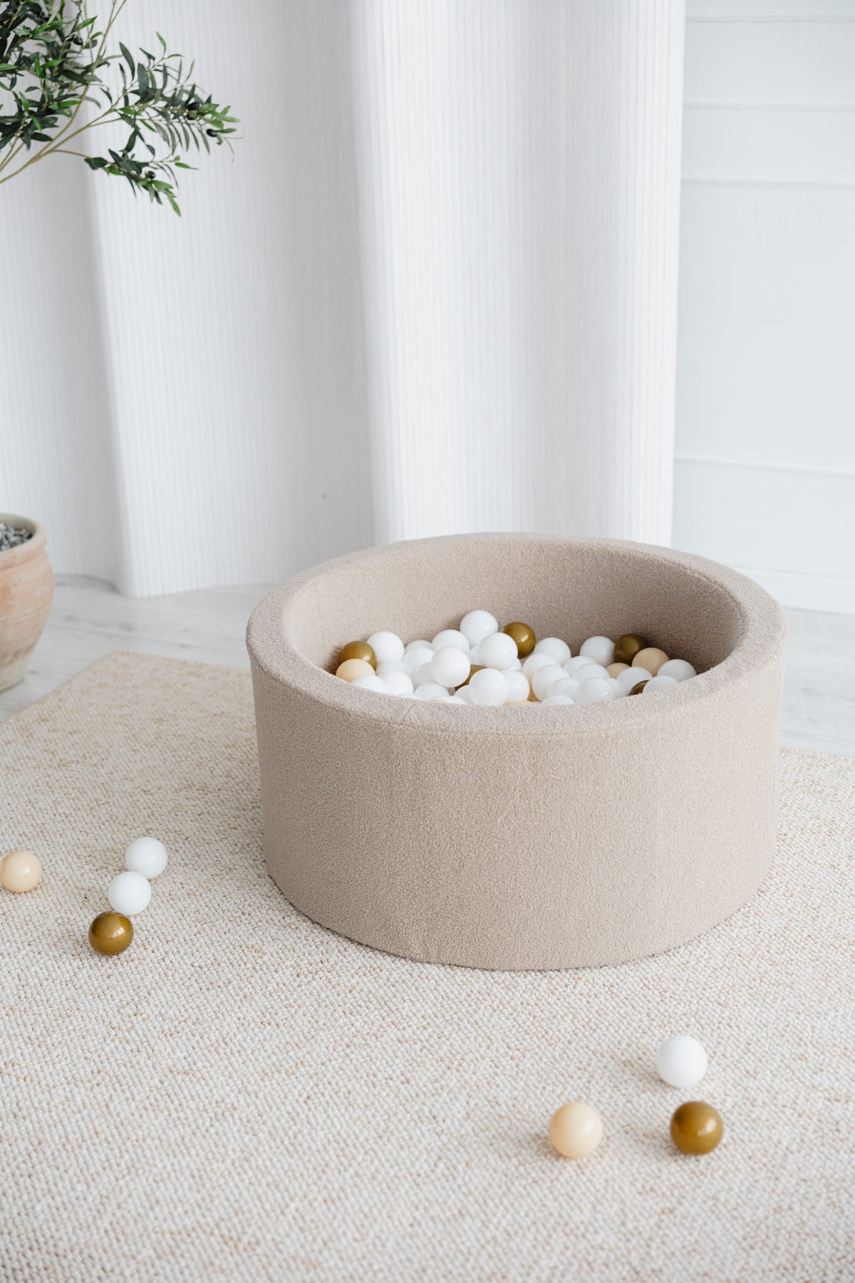 Monio, Pallomeri, Boucle Beige