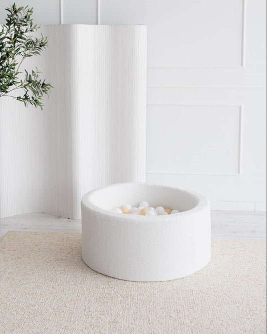Monio, Pallomeri, Boucle White