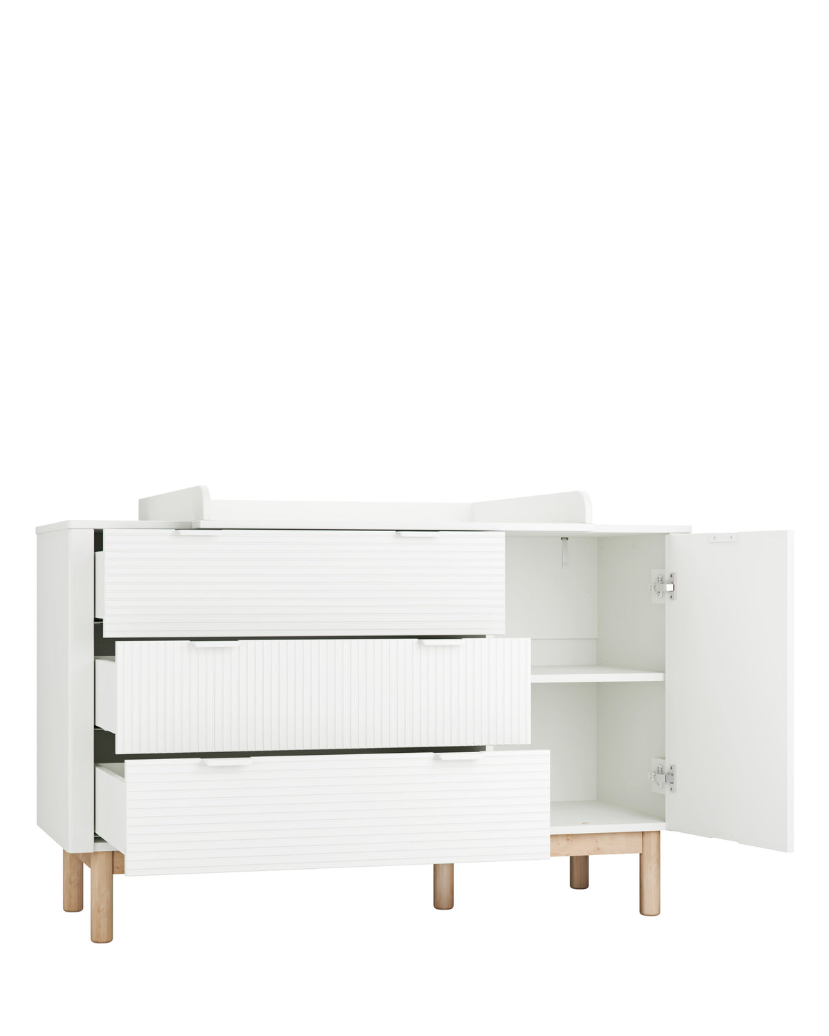 Pinio, Miloo Senkki, White