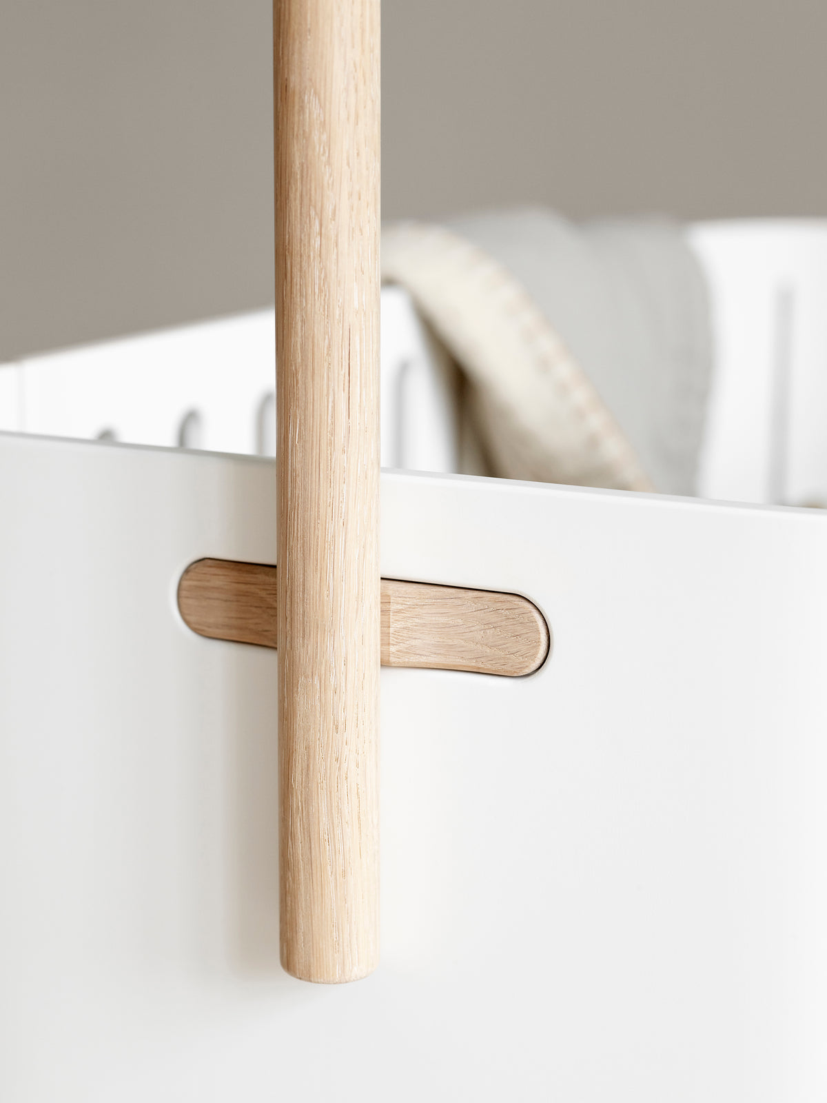 Oliver Furniture, Wood Co-Sleeper, White/Oak