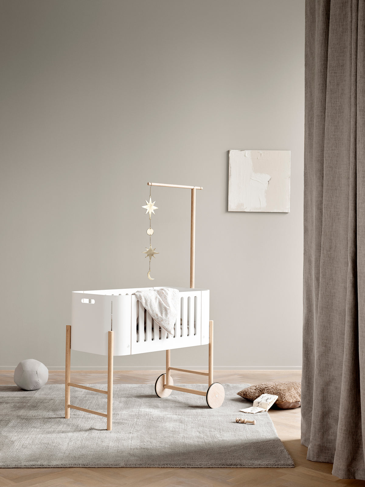 Oliver Furniture, Wood Co-Sleeper, White/Oak