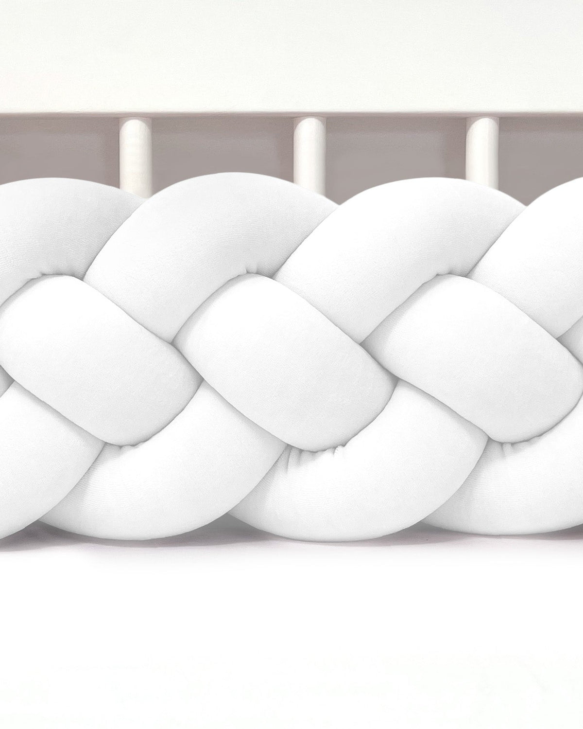 Reunapehmuste 4-nauhan Letti, Velvet White