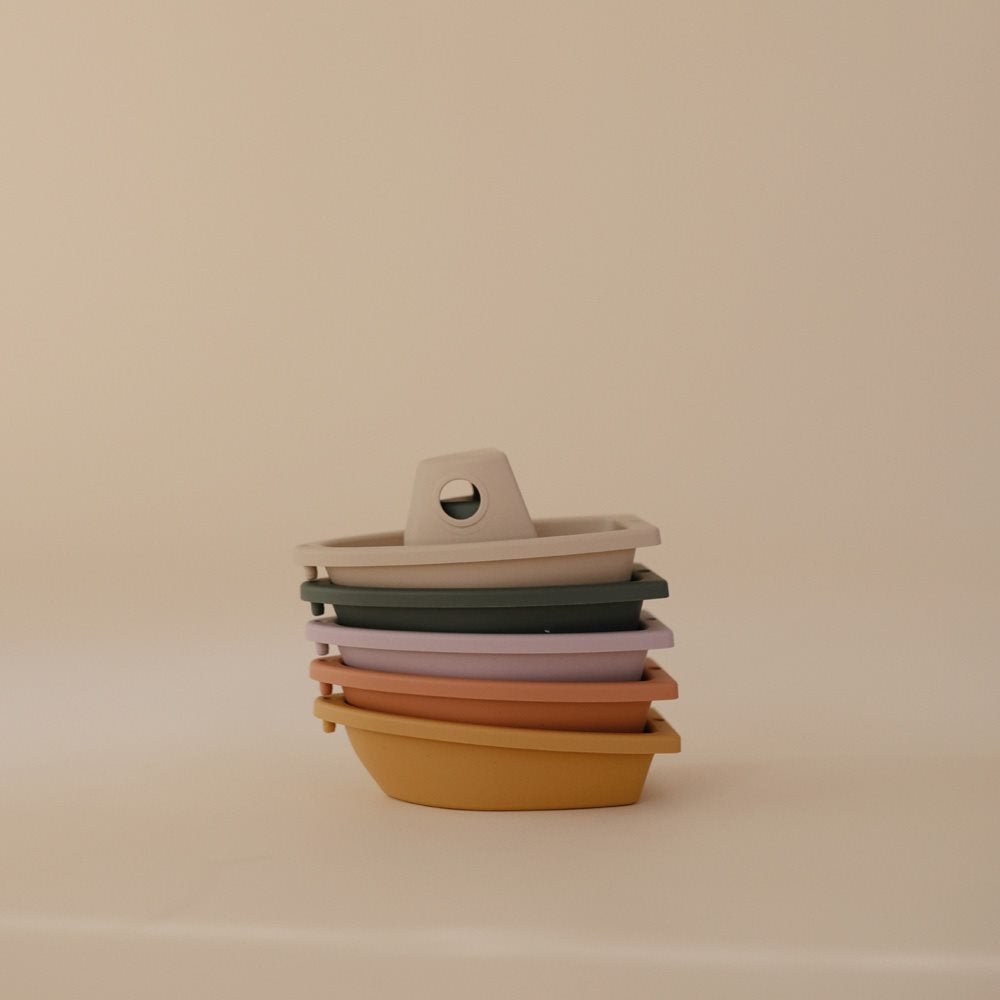 Mushie, Kylpylelu Boats Rustic