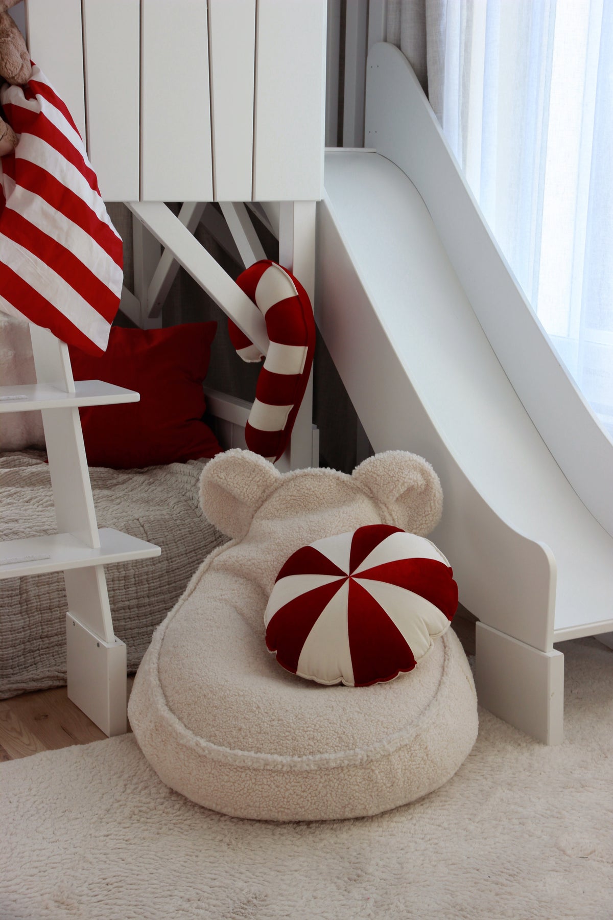 Moi Mili Sisustustyyny, Patchwork "Red Candy"