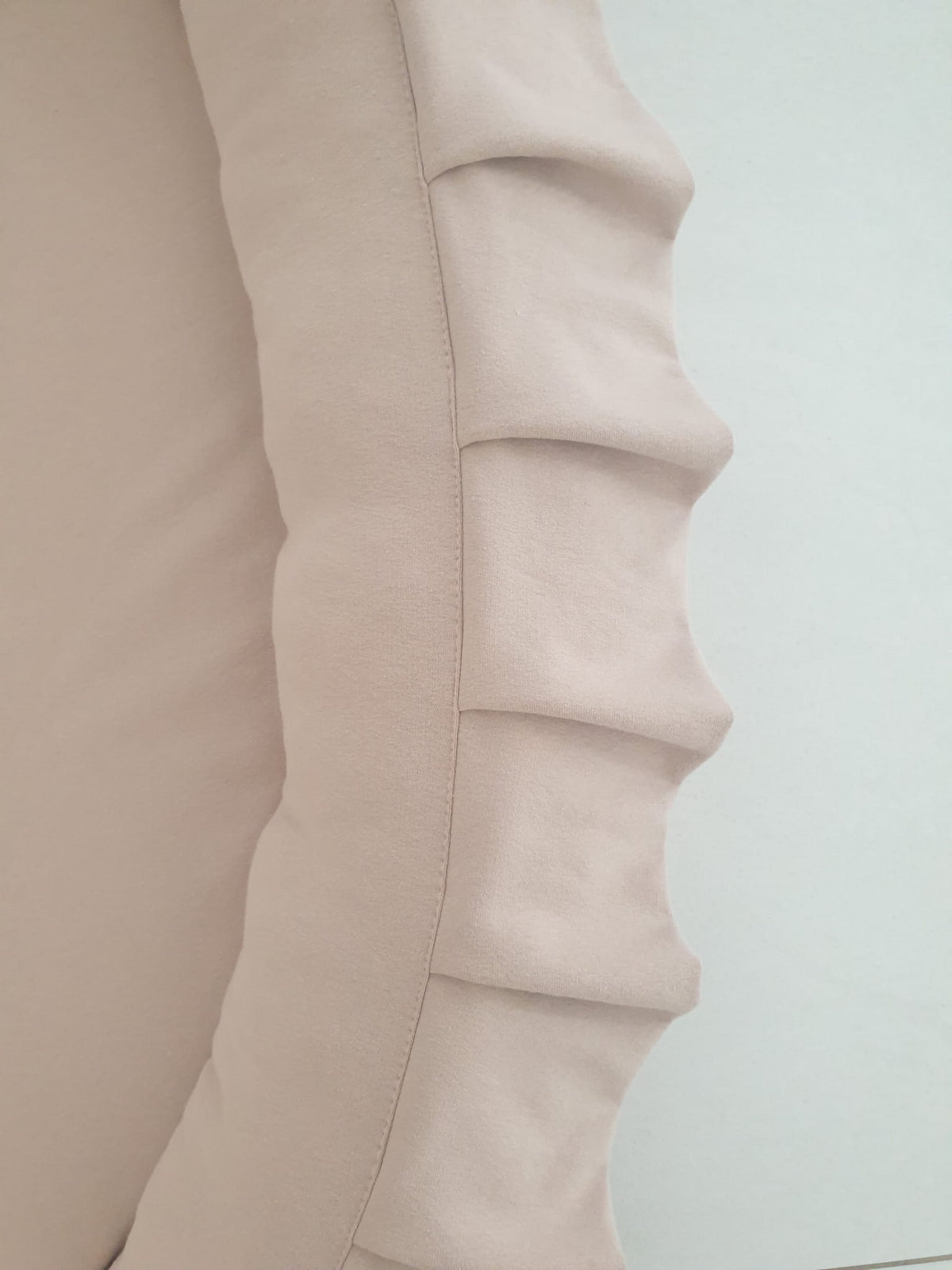 Leikkilalusta, Soft Velvet Beige