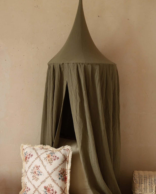 Matuu Vuodekatos, Green Muslin