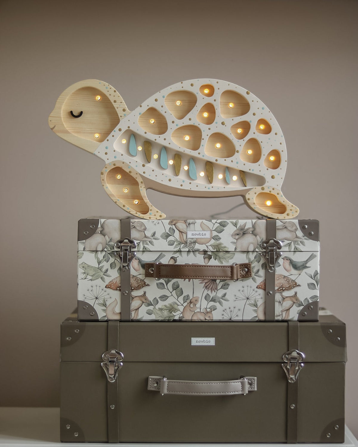 Little Lights Yövalo Turtle, Albino Sprinkles