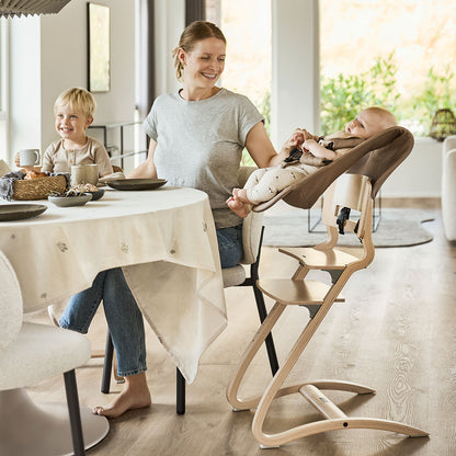 Leander Louie, Newborn Lounger, Mocca