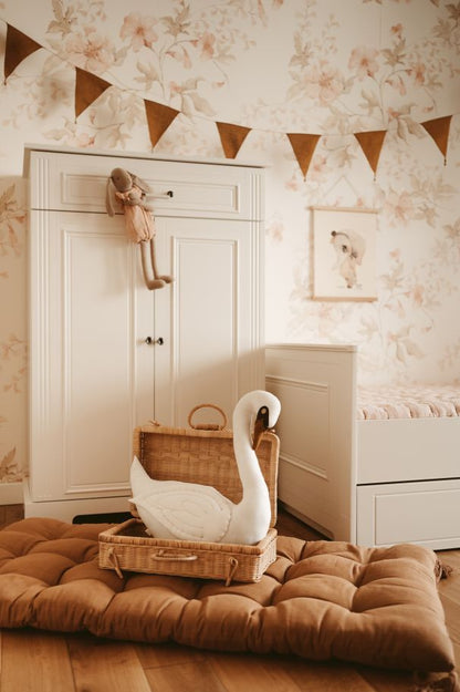 Bellamy, Ines, Korkea Lipasto, White