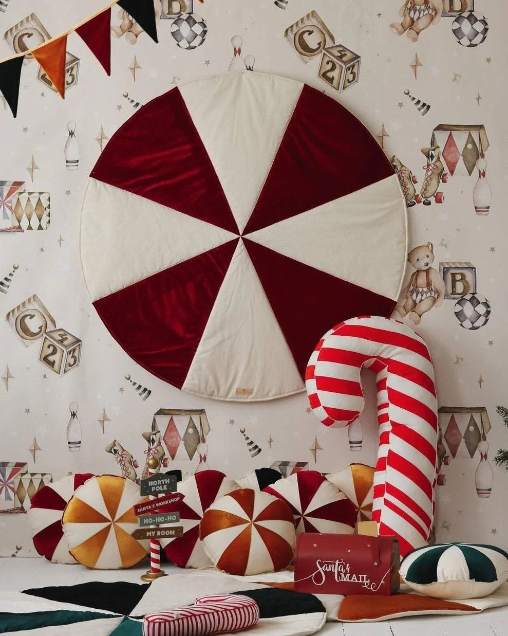 Moi Mili Carpet, Patchwork "Red Candy"