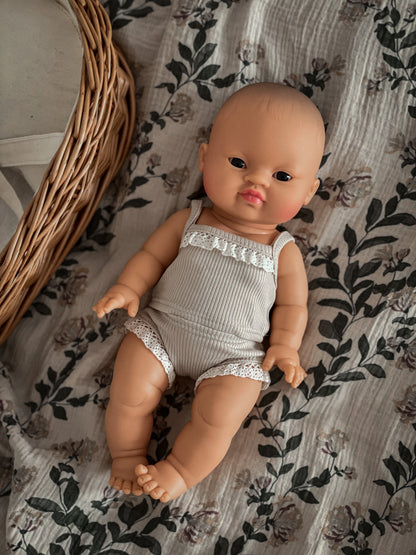 Minikane Gordis Nukke, Tyttö Aasiasta Alizee