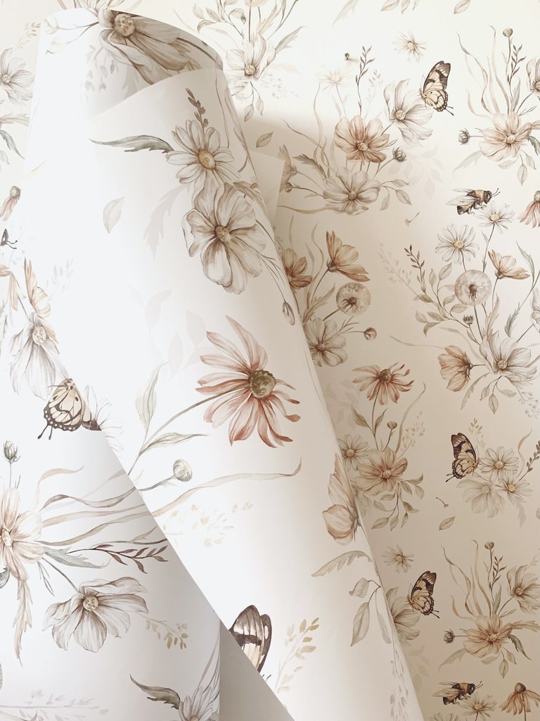 Matuu Gold Meadow White, Tapetti Medium