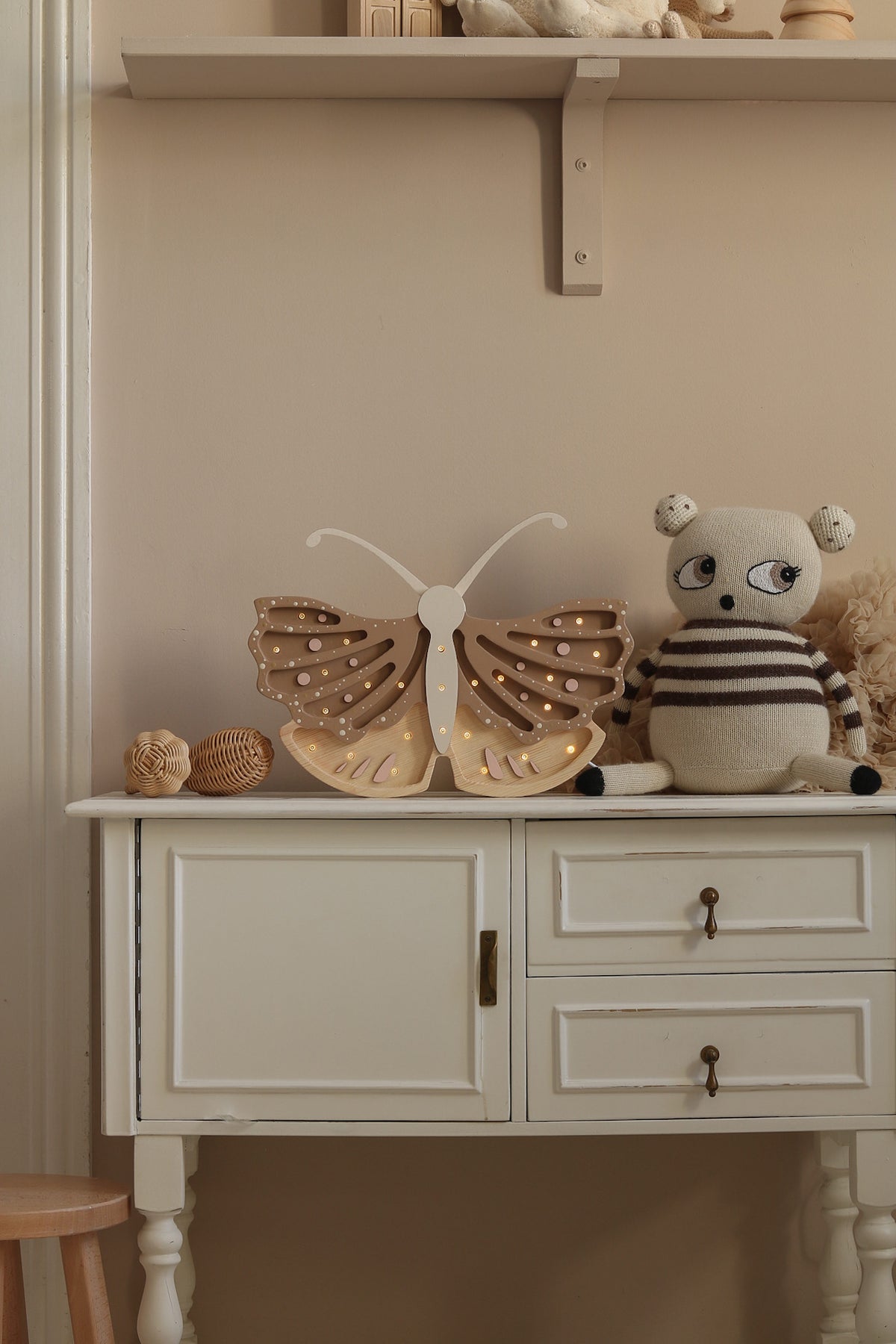 Little Lights Yövalo, Butterfly Coffee Cream