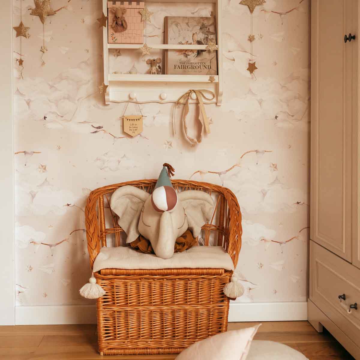 Magiska svanar Beige, Tapeter
