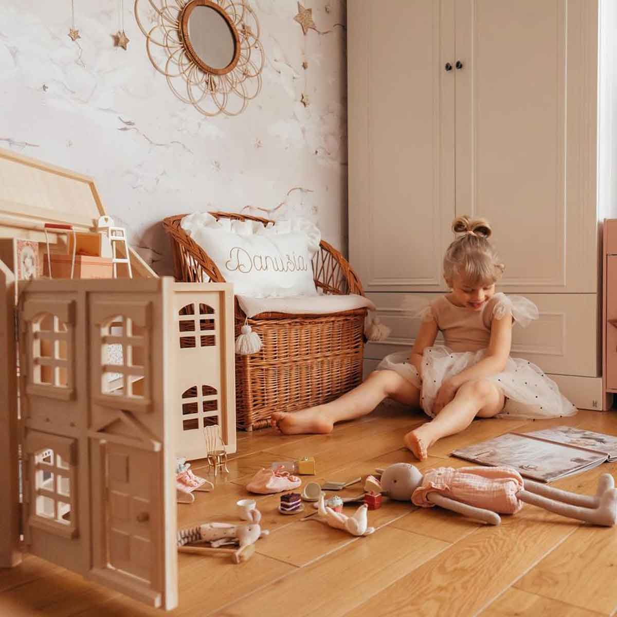 Magiska svanar Beige, Tapeter
