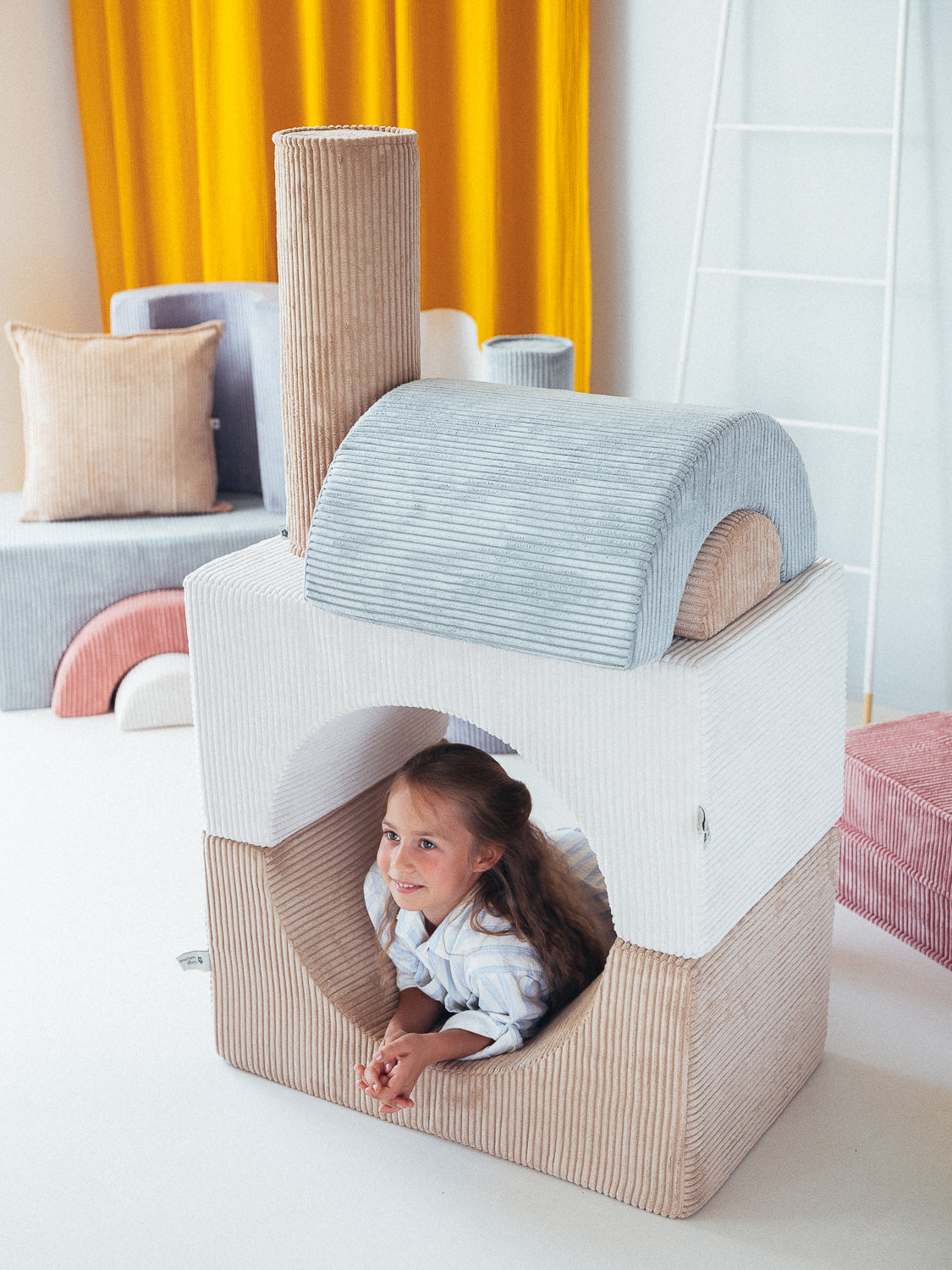 Wigiwama Play Module, Marshmallow Rainbow