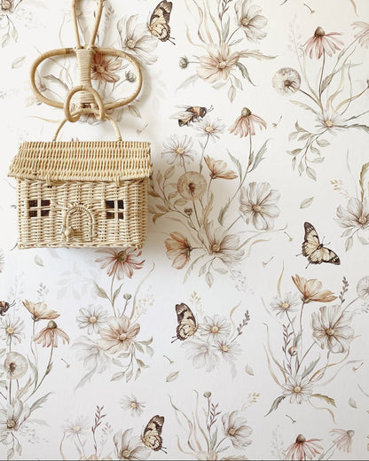 Matuu Gold Meadow White, Tapetti Medium