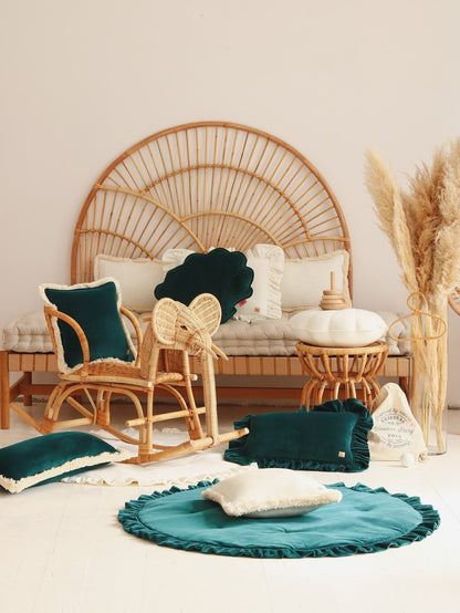 Moi Mili Sisustustyyny Medium, Soft Velvet Shell "White"